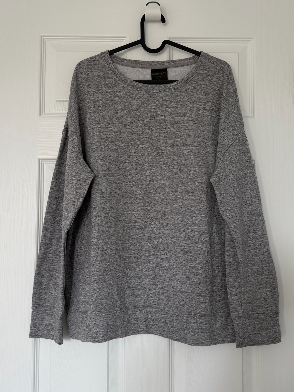 Women’s Warm Heather Gray Long Sleeve pullover